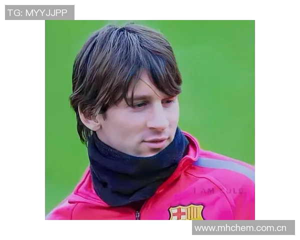 亚马尔社交媒体未关注梅西引发球迷对两人关系的热议与猜测