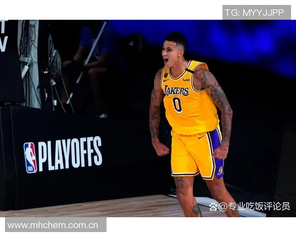 库兹马半场表现抢眼10投6中贡献13分6篮板2助攻并抢下3前场板