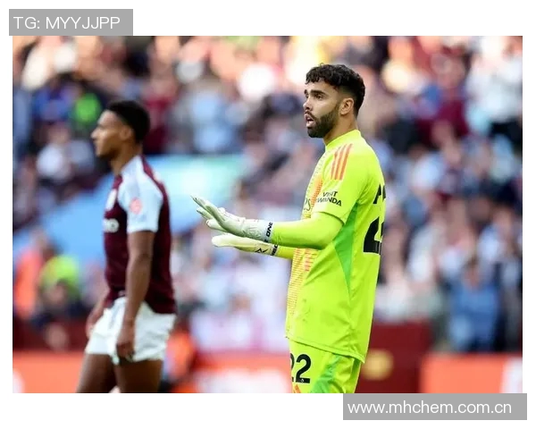 哈兰德社交媒体分享英伦风格穿搭绿色帽子搭配马甲尽显绅士魅力