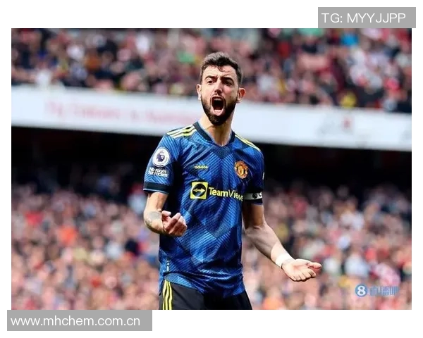 罗马诺罕见长文力挺马奎尔鼓励他勇敢追梦不惧世人指责