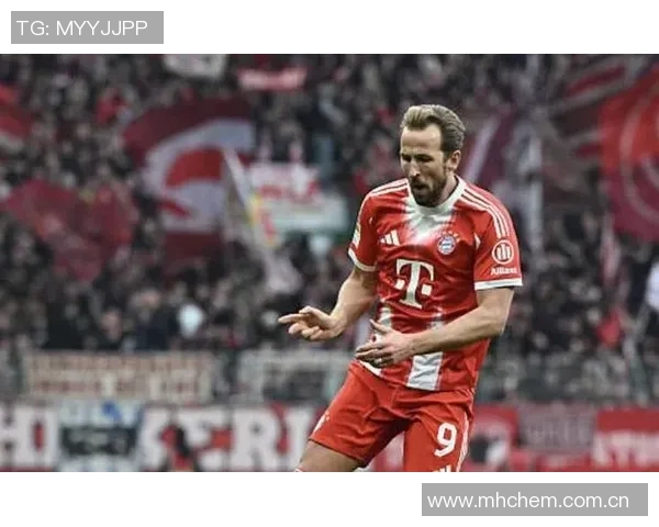 哈曼质疑凯恩提前续约称其回防过深影响进球表现需观察硬仗能力